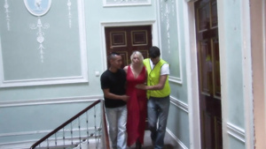 Smutty stockinged blondie gets all her holes penetrated