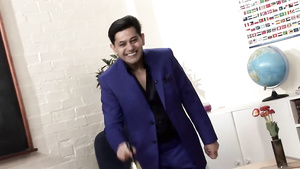 Teacher catches naughty students dildoing their pussies