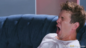 Inked porn girl Markus Dupree surprises cocky freak Bonnie Rotten