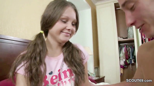 Yammy amateur teen hardcore sex video with stepbro