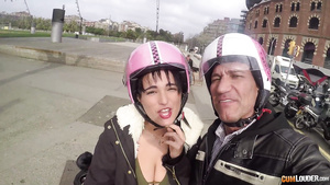 At home with Claudia Bavel - claudia bavel