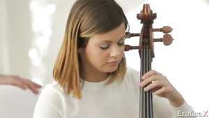 Keisha Grey and James get lessons in love