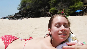 Fingers In Hottie Vagina - my GF waits for hot sex