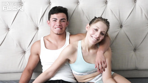 Handsome Guy Fucks Hot Blondie