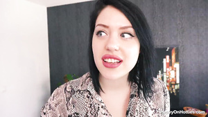 Amateur chubby girl filthy porn clip