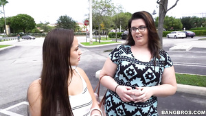 Evie Olson - Colombian Nasty ditches friend for road one-eyed snake