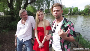 26 yo French babe Amber hot porn video