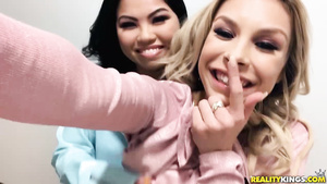 Carmen Caliente fucks Cindy Starfall in the hot way