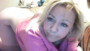 Shameless Mom - blond hair housewife webcam