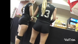 Nice candid of 2 big booty teens in black shorts and shirts