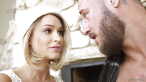 Slim angel Emma Hix copulated by bearded stallion