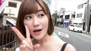 This asian babe makes me cum very fast!