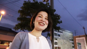 Hot asian MILF amateur xxx clip