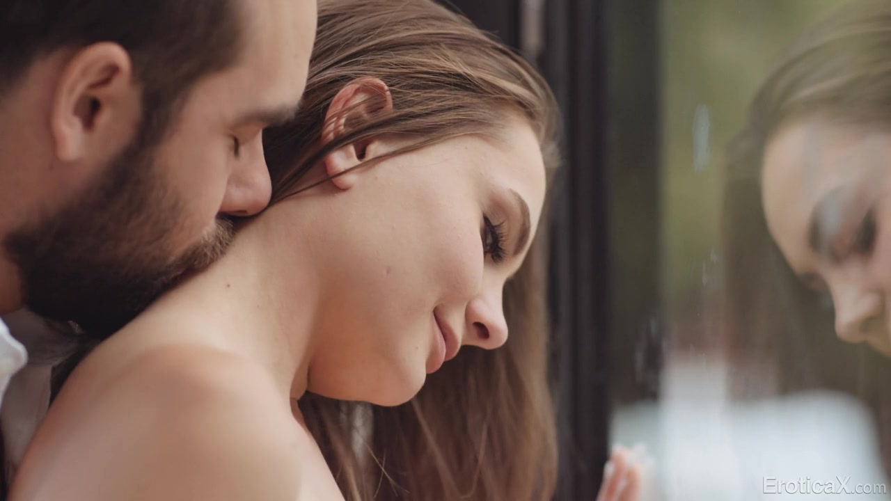 Glam Girl In Action - romantic sex video  Xozilla.com