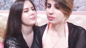 Sexy Lesbians Do Hot Pussy Licking