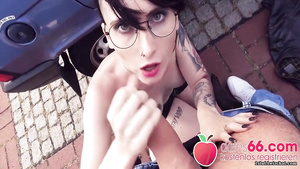 Funky Nerd Babe Amateur Porn Video