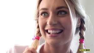 Eighteen Years Old Knows How To Use Penis