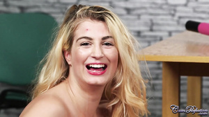 Smiley babe Megan Clara enjoys facial