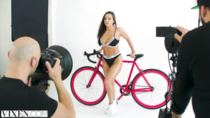 VIXEN_Abigail_Mac_Gets_Physical_Again