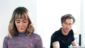 Petite tanned babe pounded in bedroom