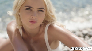 YOUNG SLUT Stunning Lika has passionate reunion with boyfriend