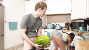 RealityJunkies - The Real Deal! 1 - Alex Jett