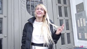 Amateur blonde babe Sandy fucks with stranger for cash