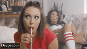 Deeper. Delicious Dress up with Jenna and Ayumi - Ayumi anime