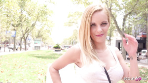 Gorgeous hussy Agatha thrilling porn scene