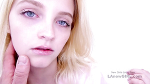 Thin Teenage Cutie gets tight snatch shagged in studio - Amateur Porn