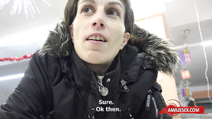 Raunchy porn actress giving head with money shot