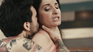 Skinny cougar Silvia Saige hardcore xxx scene