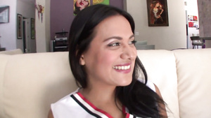 Exciting Cheerleader Gets Had Intercourse By A Older Man