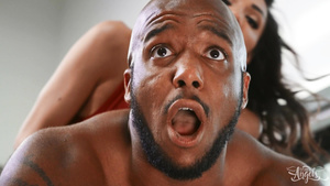 Kinky t-girl Jessy Dubai sodomizes black dude