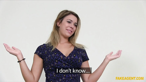 Long-legged MILF at porn casting