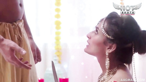 Indian beautiful women in erotic movie