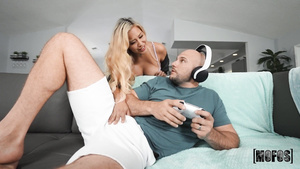 Horny Caitlin Bell catchy adult clip