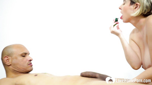 Blowjobs with lots of snatch pounding