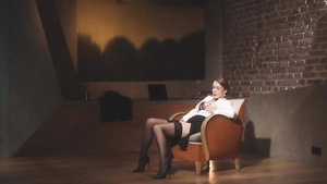 FrolicMe Alexis Crystal Office Schedule - Alexis crystal