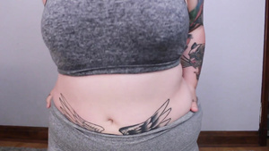 SugarbootyCB - Smell My Sweaty Bits After the Gym - Darkhaired babe