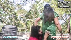 Shivani Bhabhi And Boyfriend Romance Outdoor Love making - Housewives