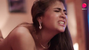 Indian glamour MILF mind-blowing adult clip