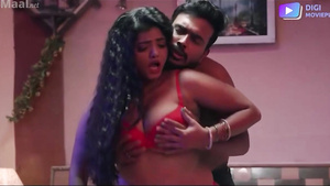 Chunky Indian MILF amateur porn