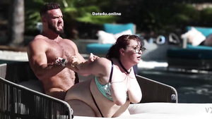 Raunchy BBW outdoor unbelievable sex scene