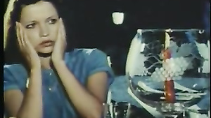 Vintage hottie teases well-hung dudes indoors and outdoors